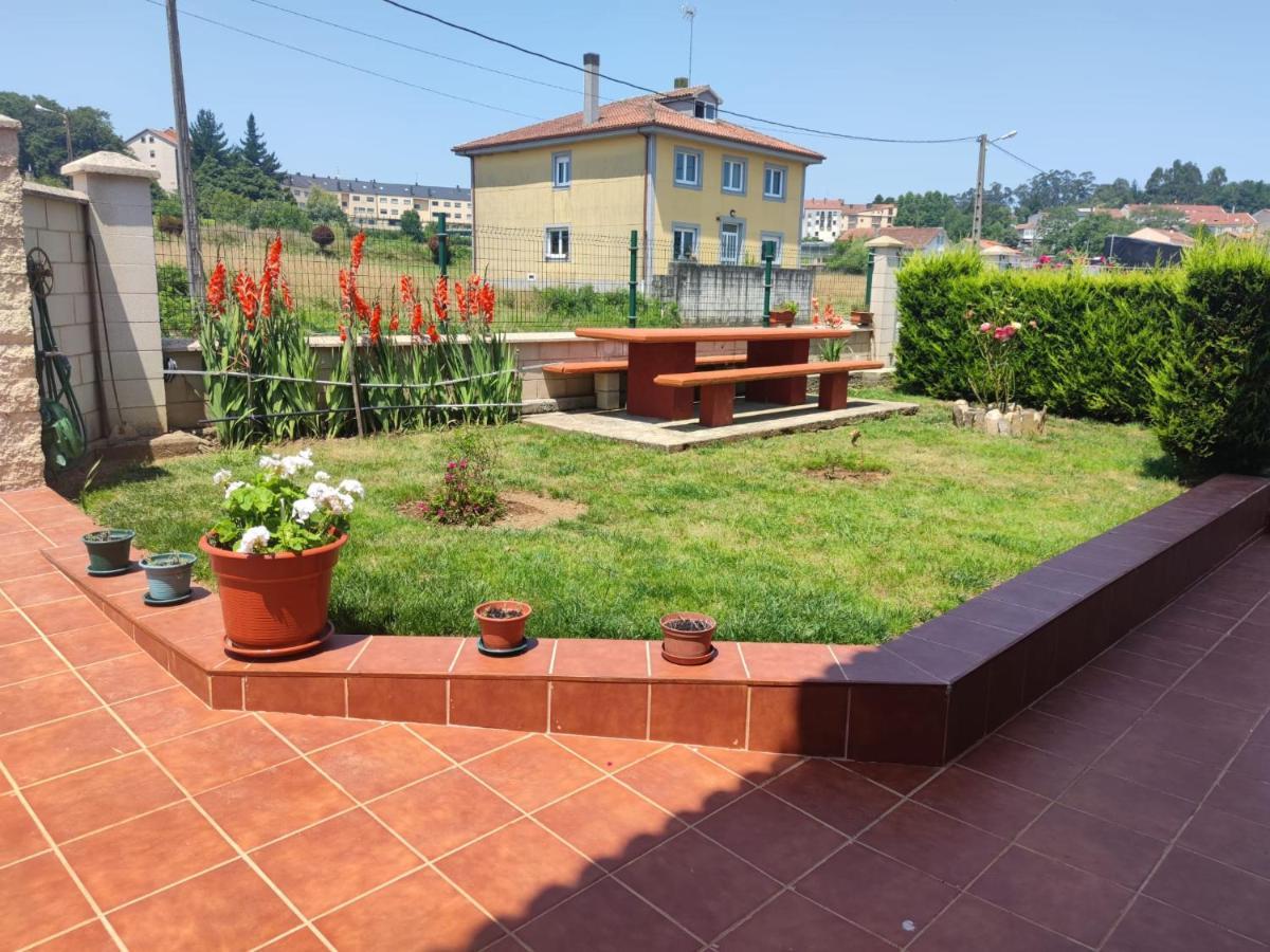 Apartamentos Turisticos Lemos О Педрусо Екстериор снимка