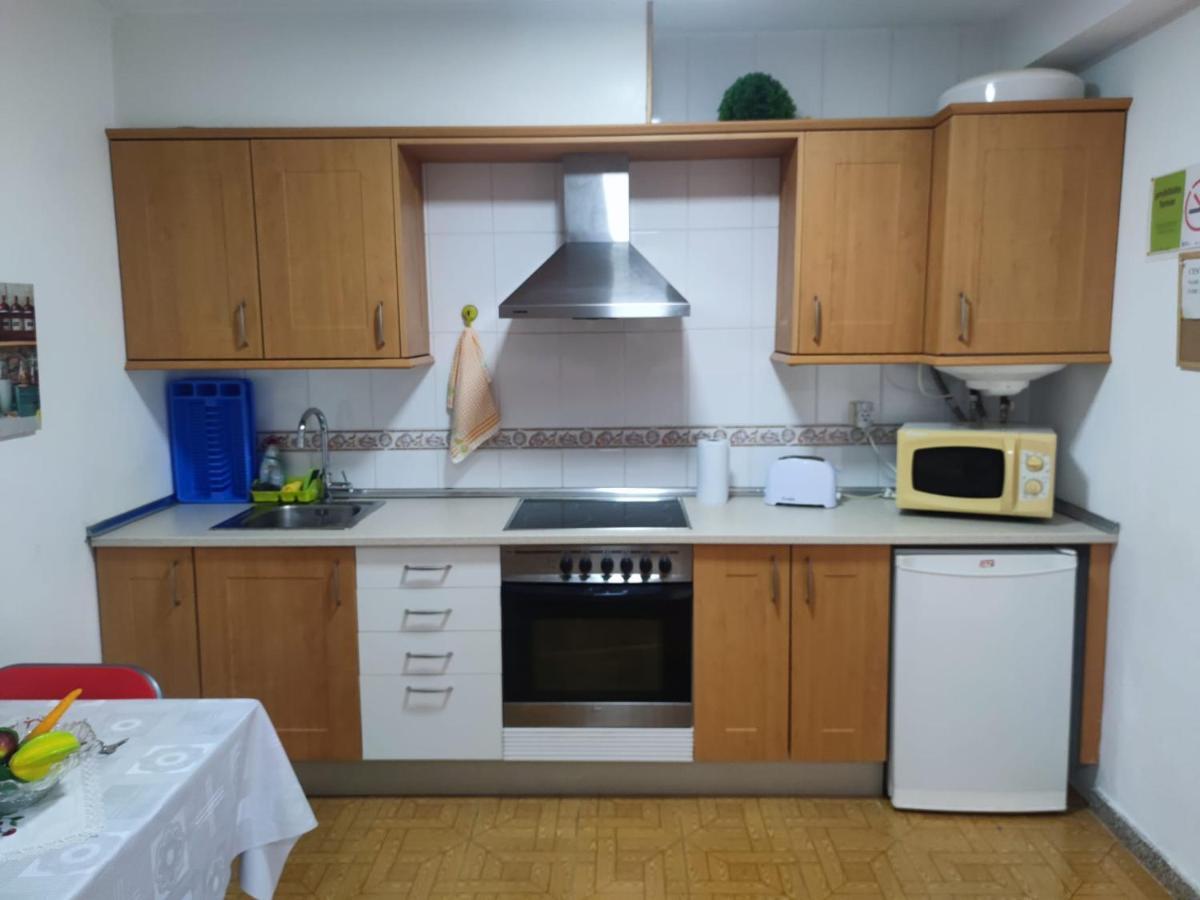 Apartamentos Turisticos Lemos О Педрусо Екстериор снимка