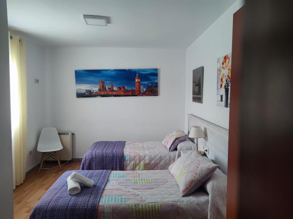 Apartamentos Turisticos Lemos О Педрусо Екстериор снимка
